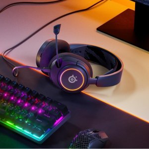 SteelSeries Arctis Nova 3 游戏耳机