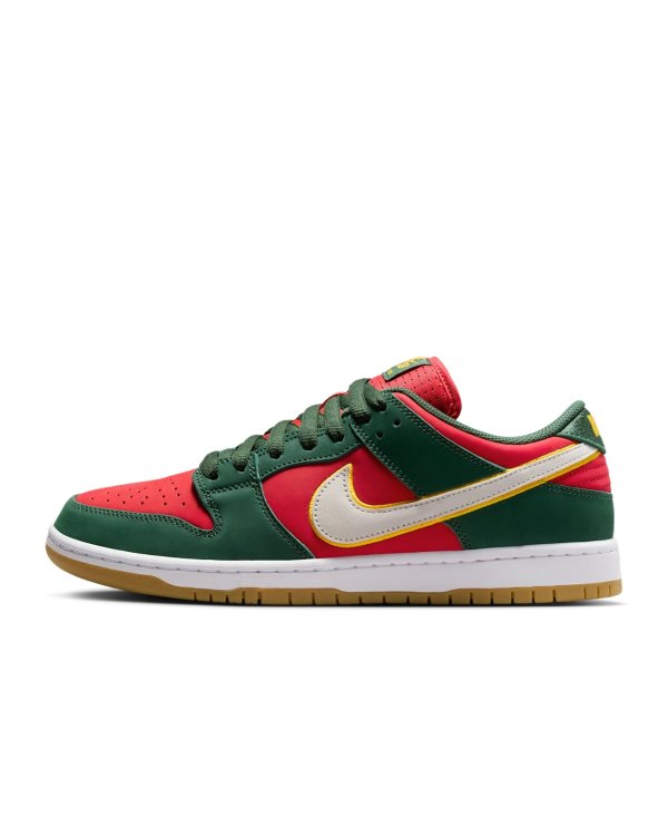 SB Dunk Low 红绿白勾