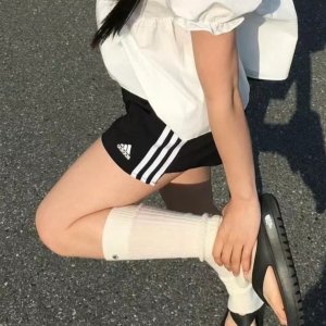 Adidas 澳亚好价释出！樱花粉百搭T恤$23