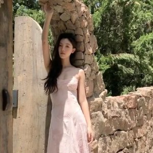 抢❗House of cb 神价回归 碎花裙/蕾丝裙统统$108🔥