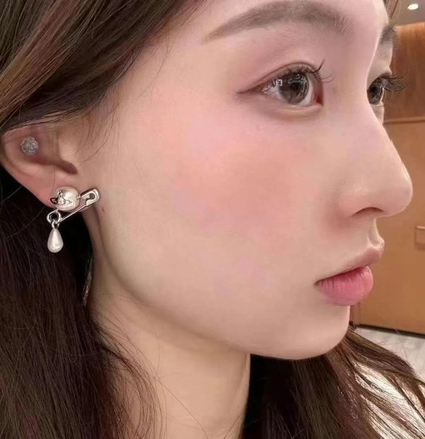 珍珠别针耳钉