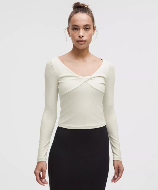 Ribbed Back-to-Front 扭结上衣