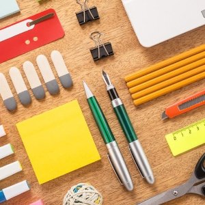 1本6笔文具套装$10amazon文具专场，卡西欧计算器、中性笔、修正带一应俱全