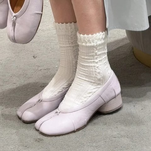 淡紫色tabi低跟