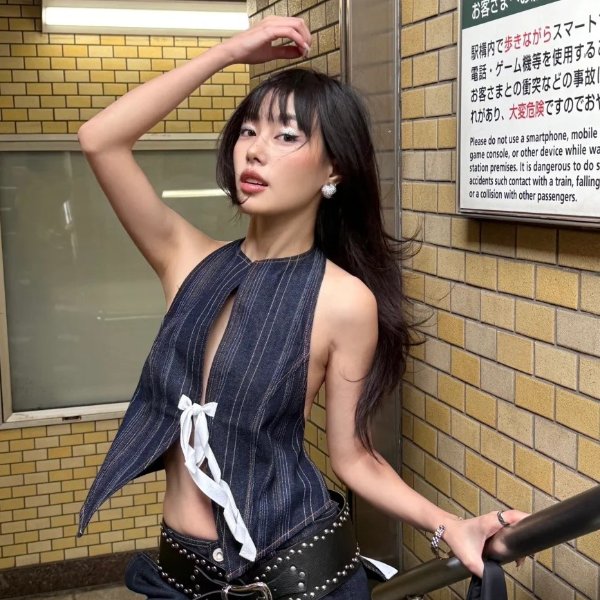 蝴蝶结背心