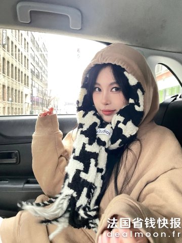 Acne Studios千鸟格围巾