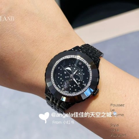⭐SWAROVSKI⭐Symbolica Star ウォッチ スイス製　レザー⭐ Swarovski Symbolica Star watch, Swiss Made, Star, Leather