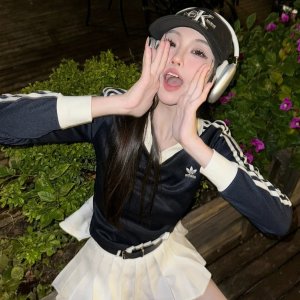 Adidas×顶流IP清仓！Sporty&Rich联名夹克$66