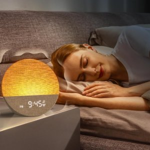 amazon 智能闹钟唤醒灯热卖 告别刺耳闹铃 拥抱自然唤醒