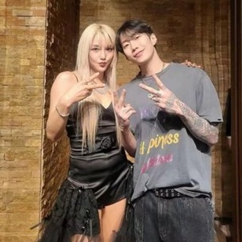 灰色 Lettering T 恤