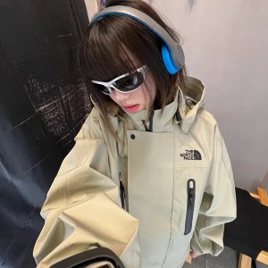 7折起 大童款泰迪外套$110