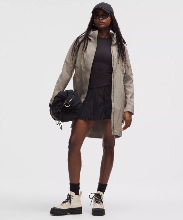 Rain Rebel 防水夹克 