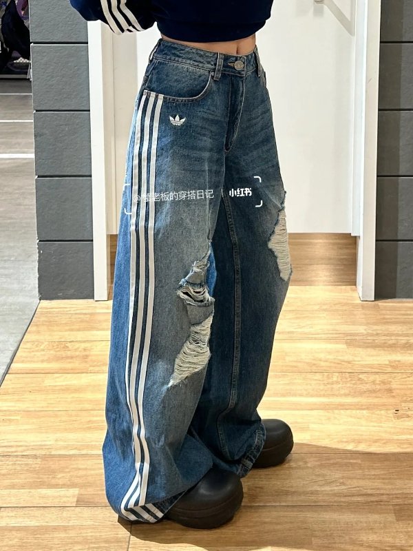 条纹破洞牛仔裤@蟹老板的穿搭日记