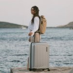 Samsonite低至5折 多款小号箱不到$200