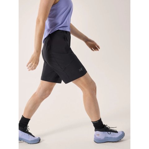  Gamma 9英寸女短裤 黑色