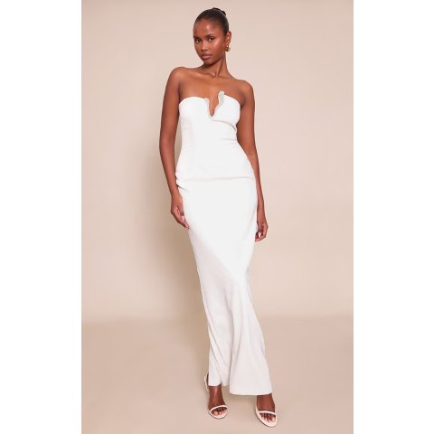 PrettyLittleThingCream Bandeau 修身露肩长裙