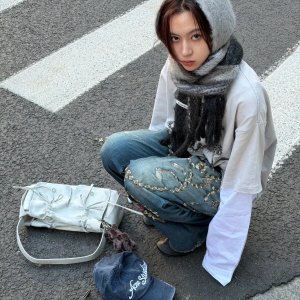 Acne Studios 黑五新款直降💥1996短款T恤$329