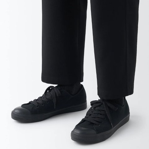 Less Tiring 轻便运动鞋