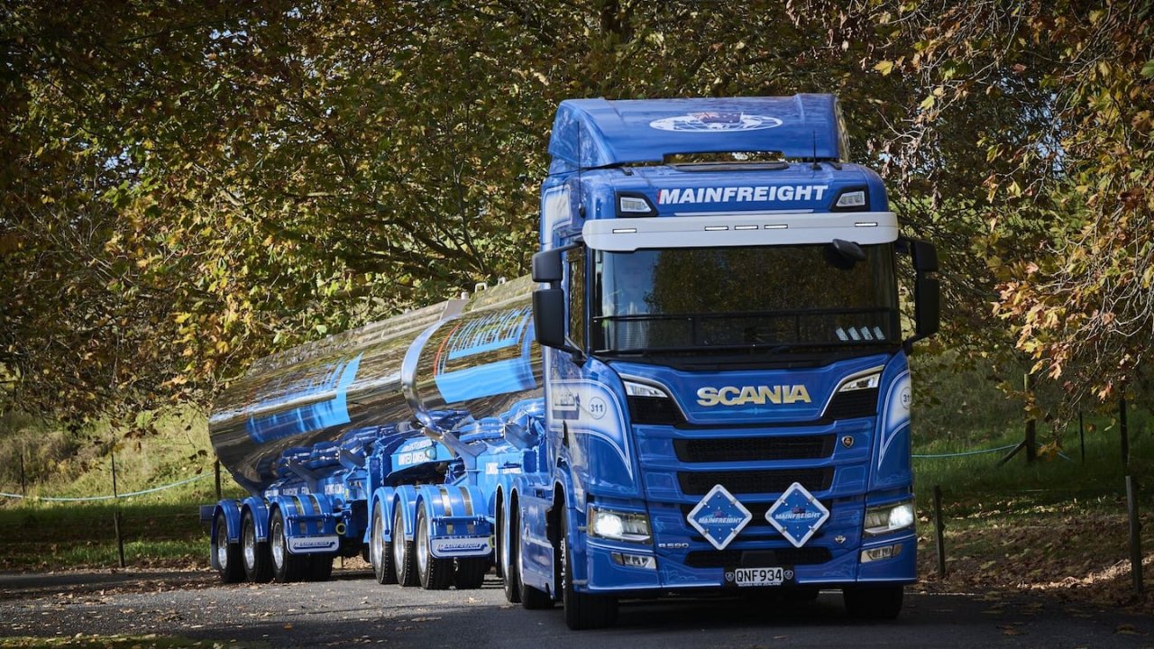 跌破眼镜！Mainfreight净利润暴跌近两成，股价竟逆势大涨