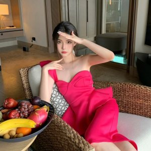 平替SP富家千金裙$56