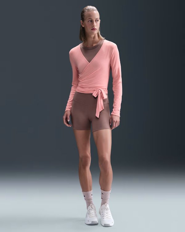 One Dri-FIT 绑带运动上衣