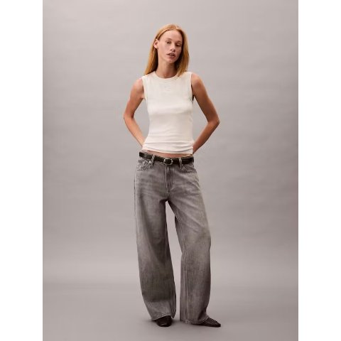 Baggy 低腰牛仔裤