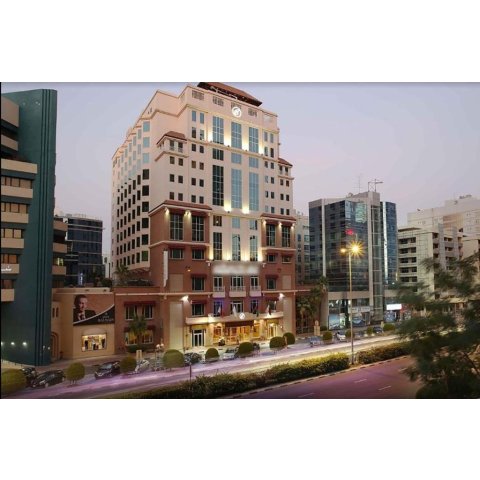 Knight Castle Hotel 舒适客房