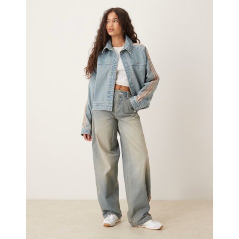  Essentials 牛仔裤