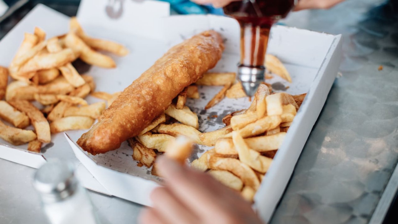 炸鱼薯条涨价154%！你还吃得起这“平民美食”吗？