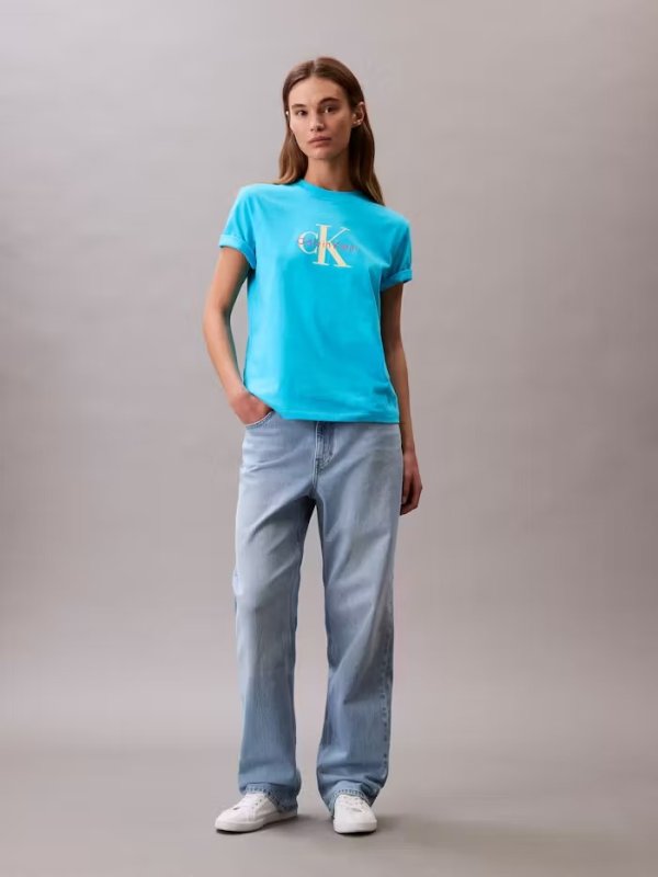 Monogram 刺绣标志T恤