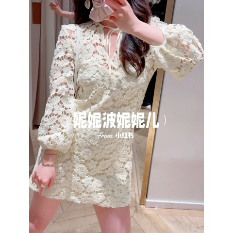 蕾丝连衣裙@妮妮波妮妮儿