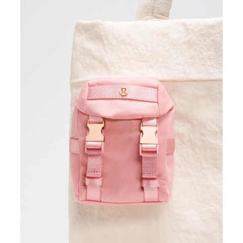 lululemonWunderlust Nano 双肩包