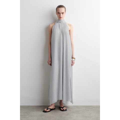 Zara 褶皱挂脖长裙