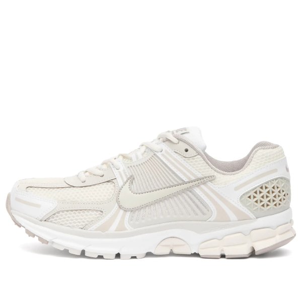 Nike Zoom Vomero 5 女鞋 白色