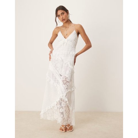  Rosalyn 白色蕾丝长裙