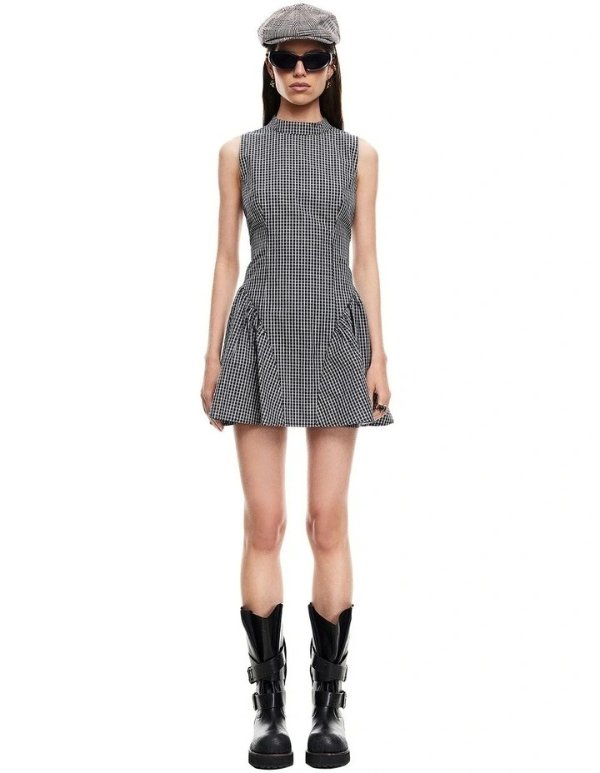 Chelsea 黑色连衣裙