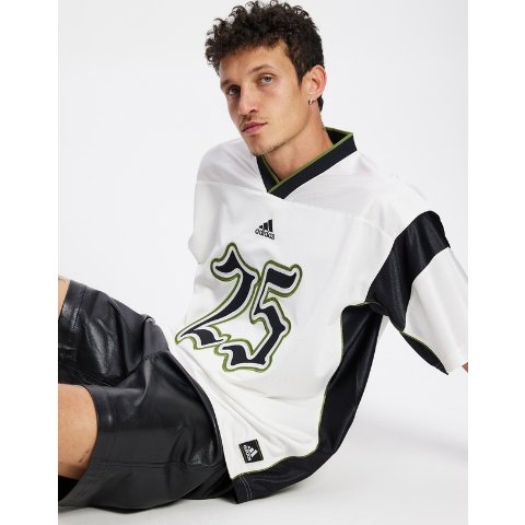 Nike Dri-FIT 足球球衣