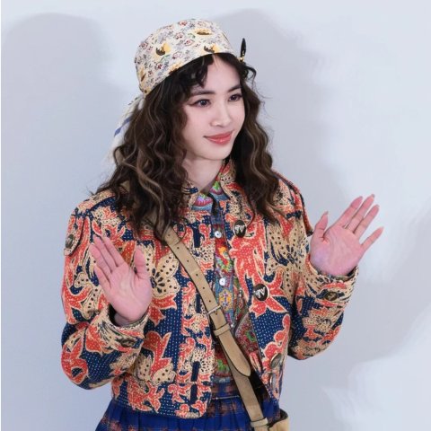 Caban In Quilted 花卉提花外套