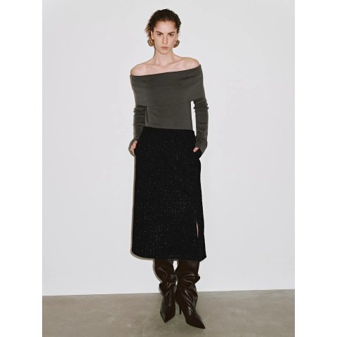 URban Revivo一字肩针织衫