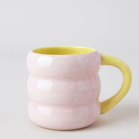 VueBubble 粉白斑点杯