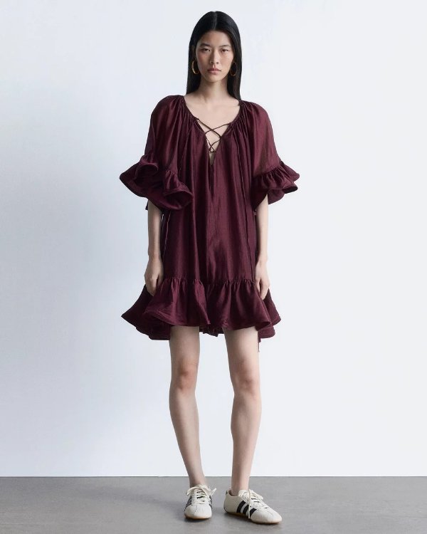Ruffle 荷叶边迷你连衣裙