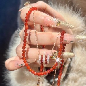 小马红绳手链$74