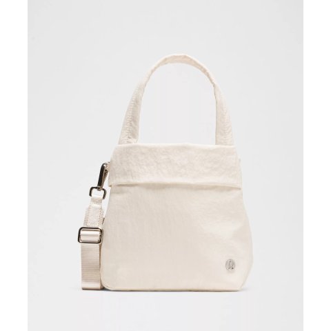 lululemonOn My Level 小号托特包 5L