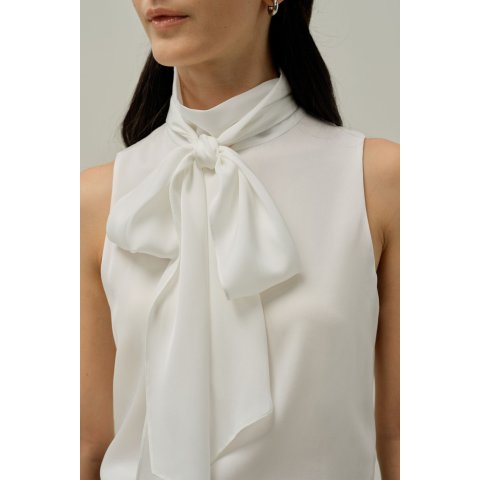 无袖真丝系带衬衫