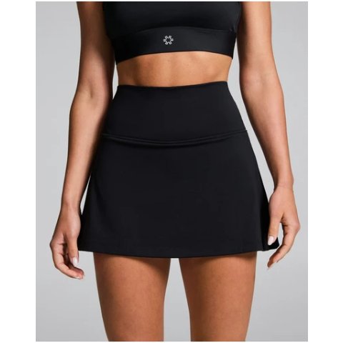 Base One 运动短裙