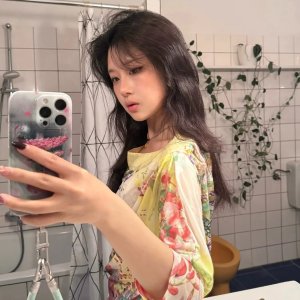 SSENSE 情人节送礼专场🎁shushutong 爱心箭耳饰$96