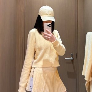 Jisoo联名德训鞋🥜新色$368