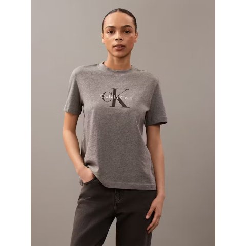 Monogram 刺绣标志T恤