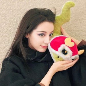 3折起 Ganni格纹连衣裙$313