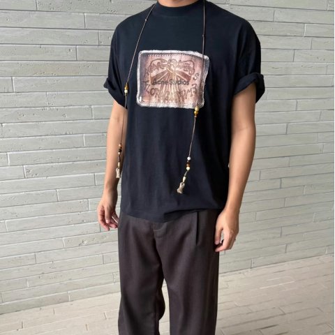 黑色 蝴蝶结徽标短袖T恤